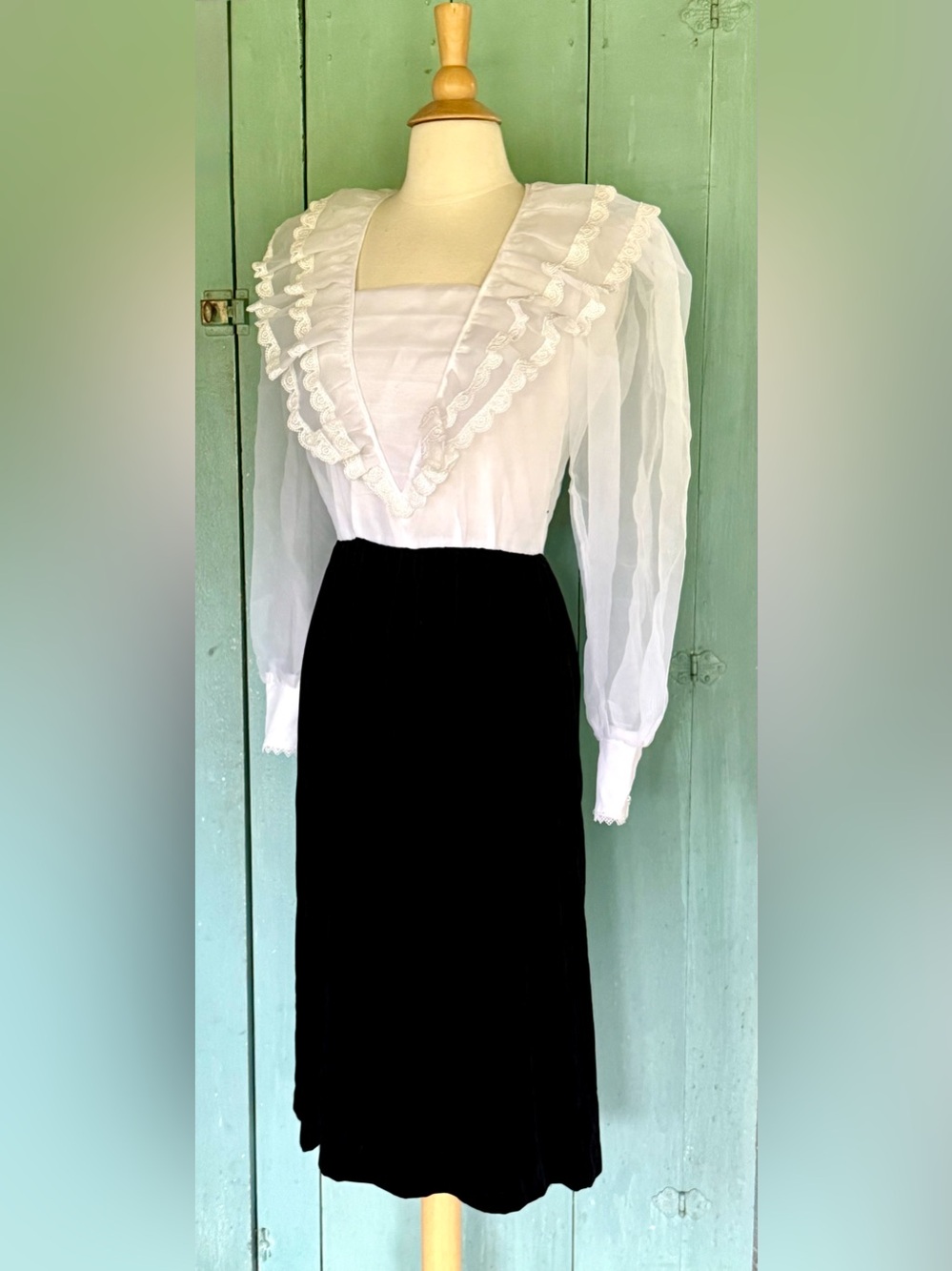 VTG Black Velvet White Organza Dress Straight Skirt Puff Slv Sailor Ruffle 7-8